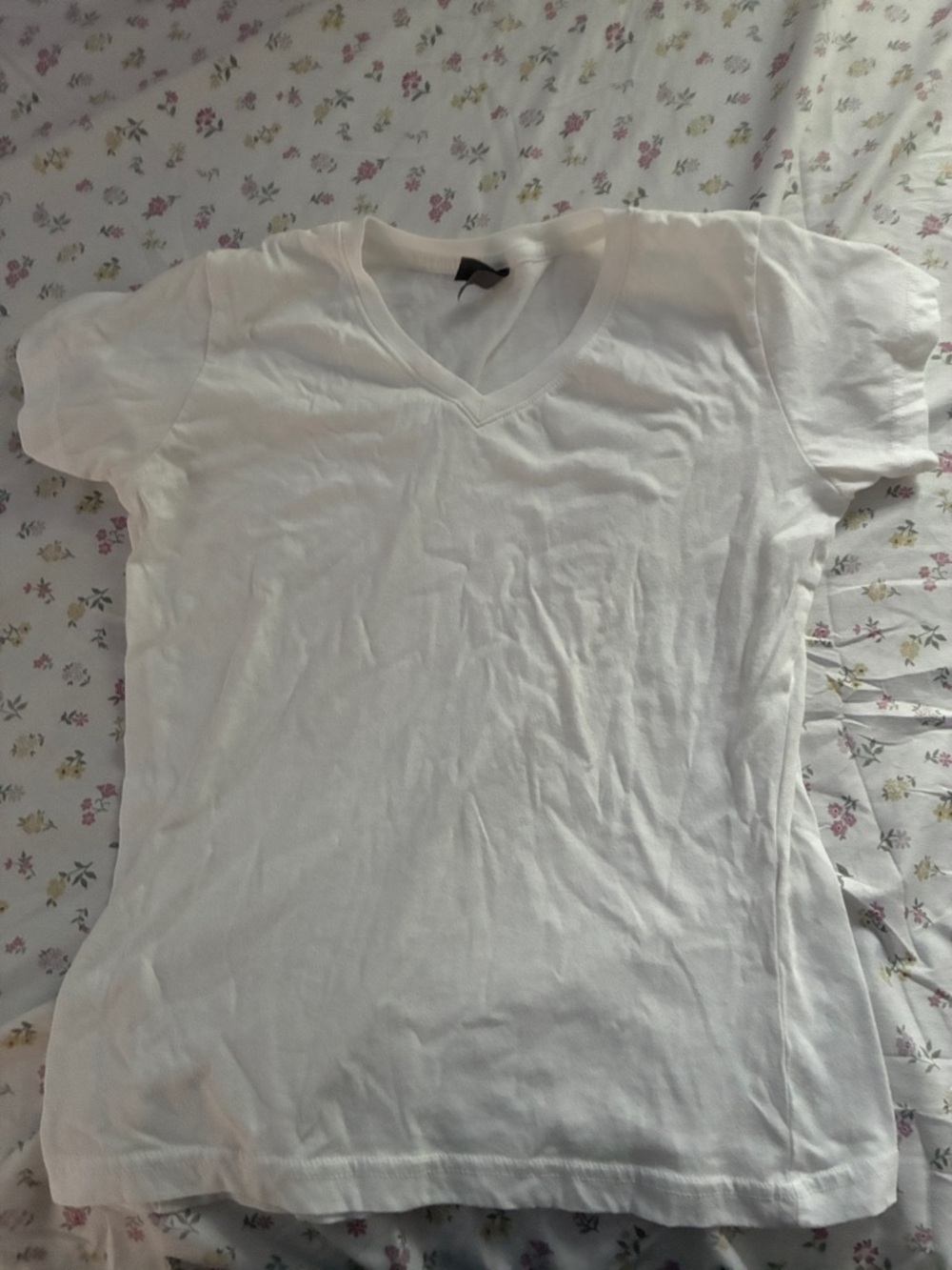 The Children's Place White V-Neck Short Sleeve Tee